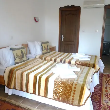 Alojamento de Acomodação e Pequeno-almoço Garden